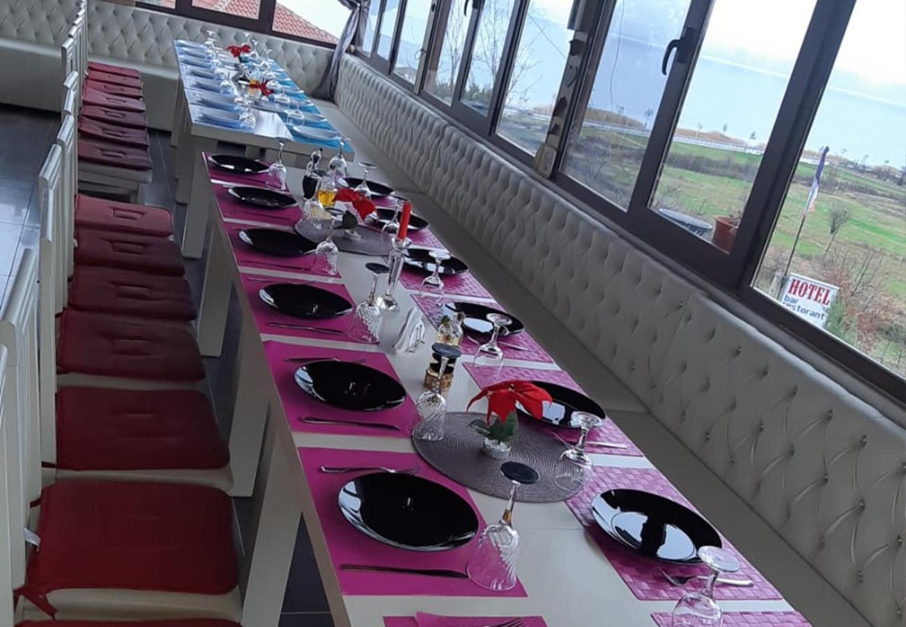 Hotel Villa Stone Dream Bar Restaurant Udenisht Exterior foto