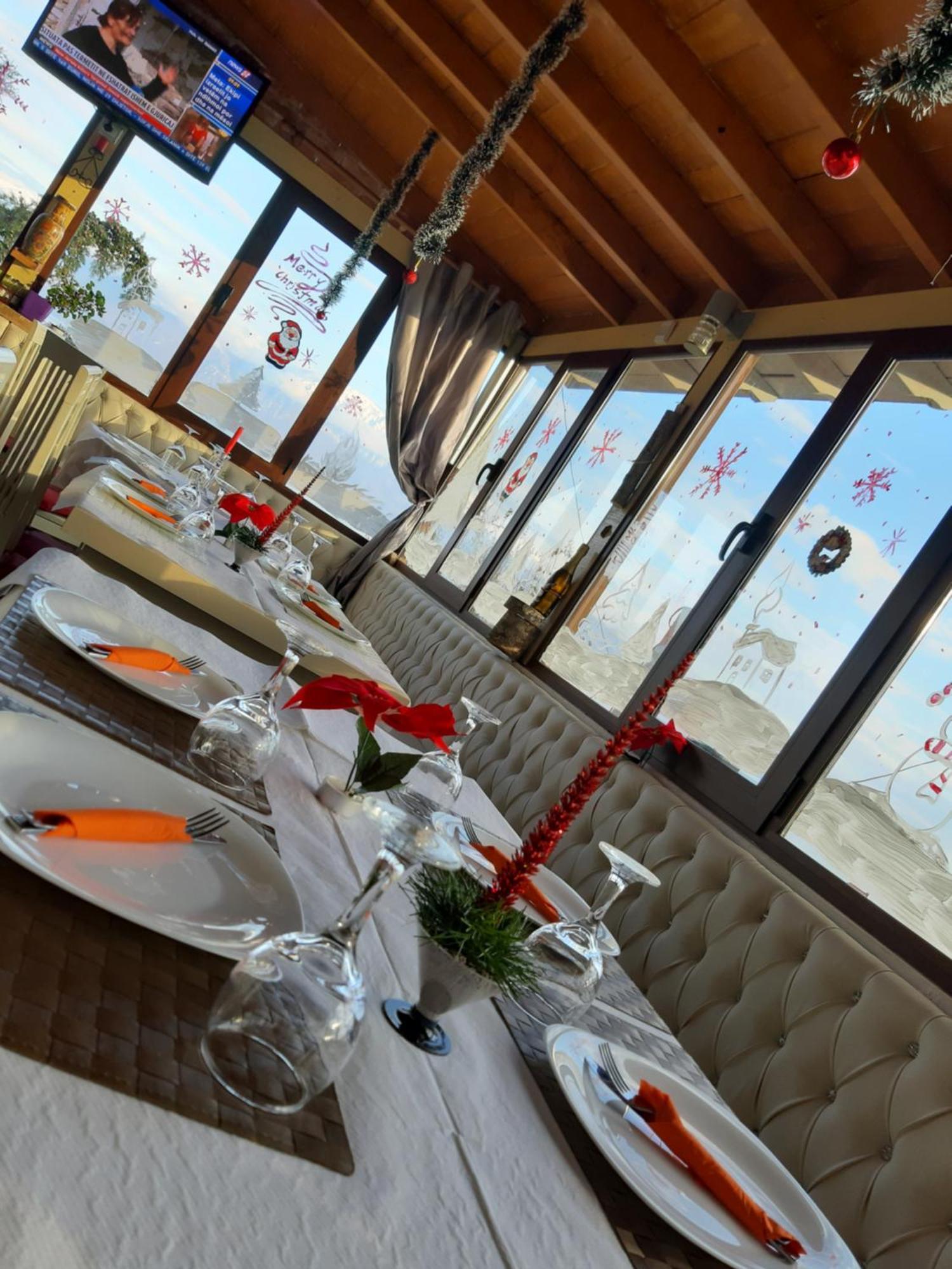 Hotel Villa Stone Dream Bar Restaurant Udenisht Exterior foto